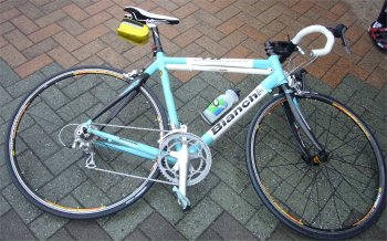 石見グランフォンド、スタート地点で見かけた参加者さんのBianchi