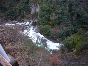 断魚渓の流れ