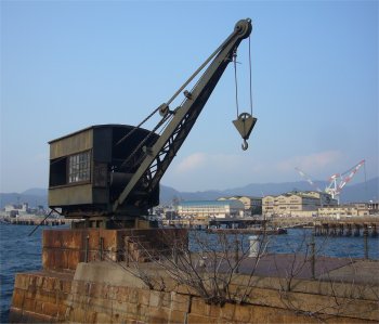 呉ヘリテージ、烏小島