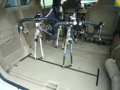 ぴょんてっく製、車載キャリア台、2台用 ぴょんてっく製、車載キャリア台、2台用