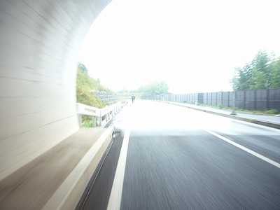 また雨が降り始めました また雨が降り始めました
