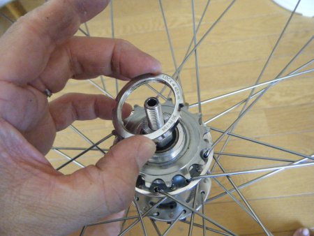 外れたロックリング 外れたロックリング