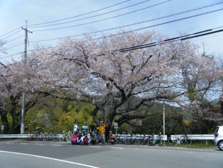 しびれ峠で記念撮影 しびれ峠で記念撮影