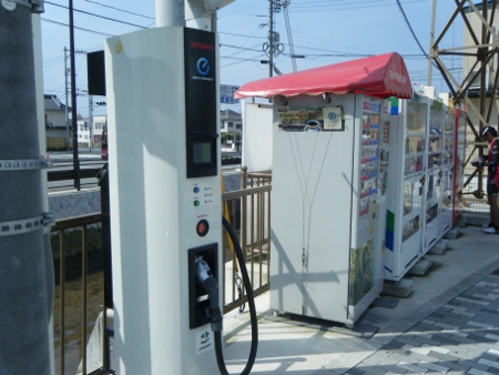 「道の駅たけはら」の充電器 「道の駅たけはら」の充電器