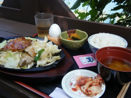 pm1:20 合正ガーデンで昼食 pm1:20 合正ガーデンで昼食