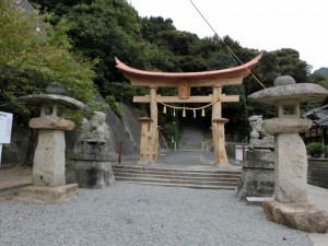 船津神社の鳥居(画像クリックで拡大表示)