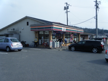 PC3 セブンイレブン広島大和町店