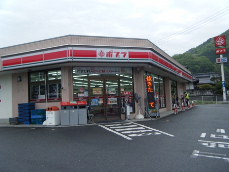 CP1ポプラ「東城川東店」