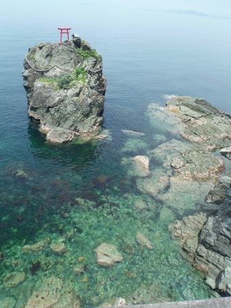 綱掛岩