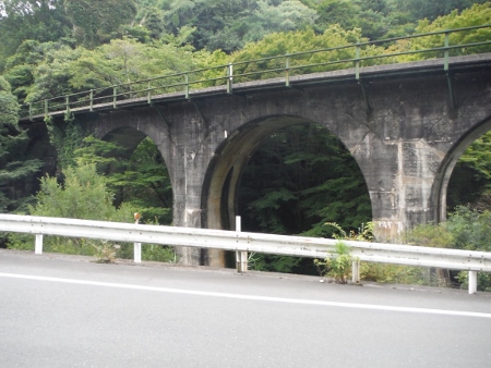 アーチ橋
