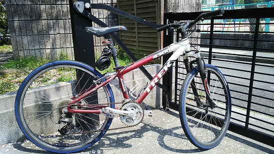 TREK 4300