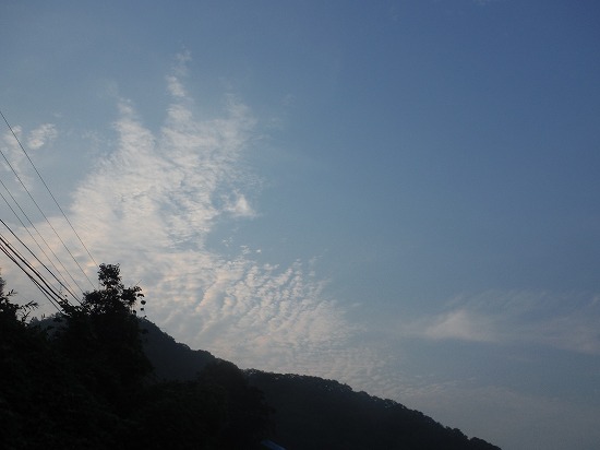 明けの空