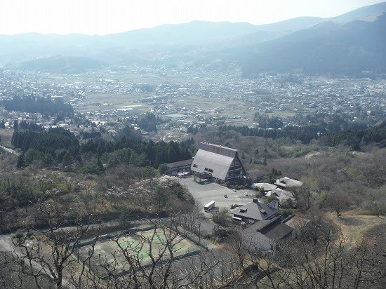 狭霧台から湯布院の眺め